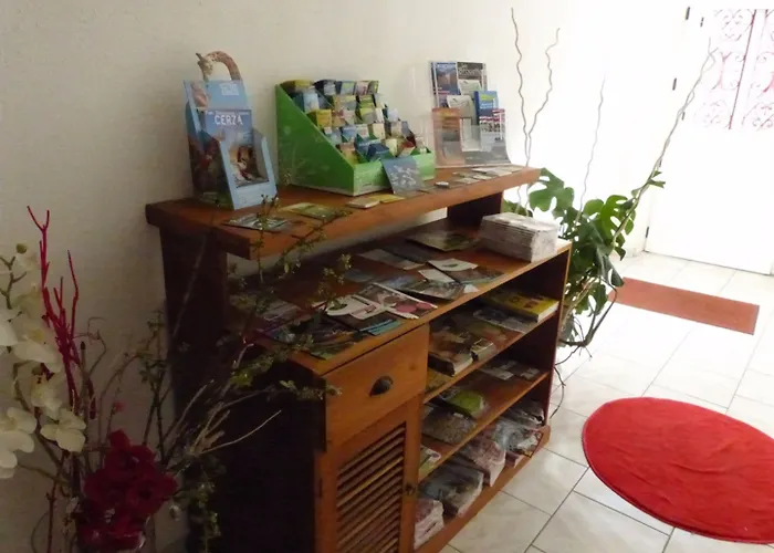 Bed & Breakfast D'hotes Logis De Saint Jean 3*