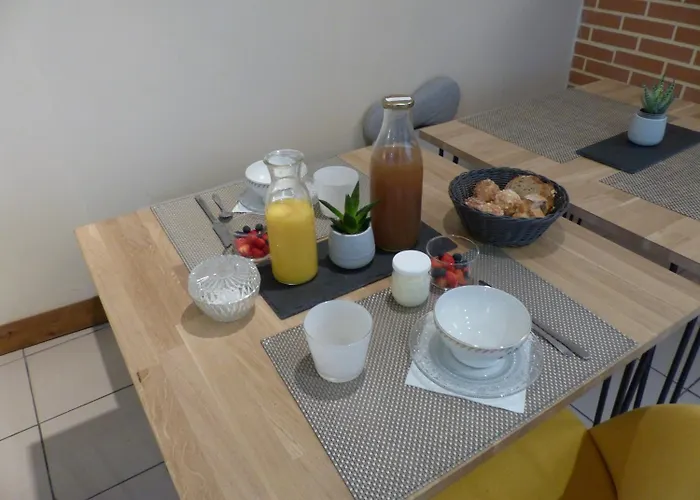 Bed & Breakfast D'hotes Logis De Saint Jean 3*