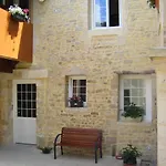B&B D'hotes Logis De Saint Jean 3*