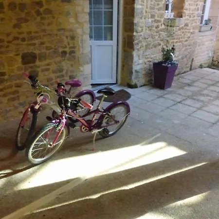 Bed & Breakfast D'hotes Logis De Saint Jean Bayeux